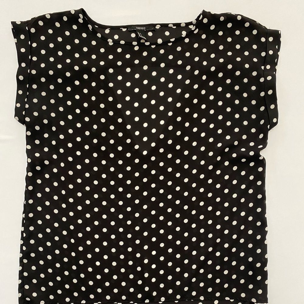 Forever 21 Polka Dot V-Back Blouse | Black & White Cap Sleeve Top | Size S